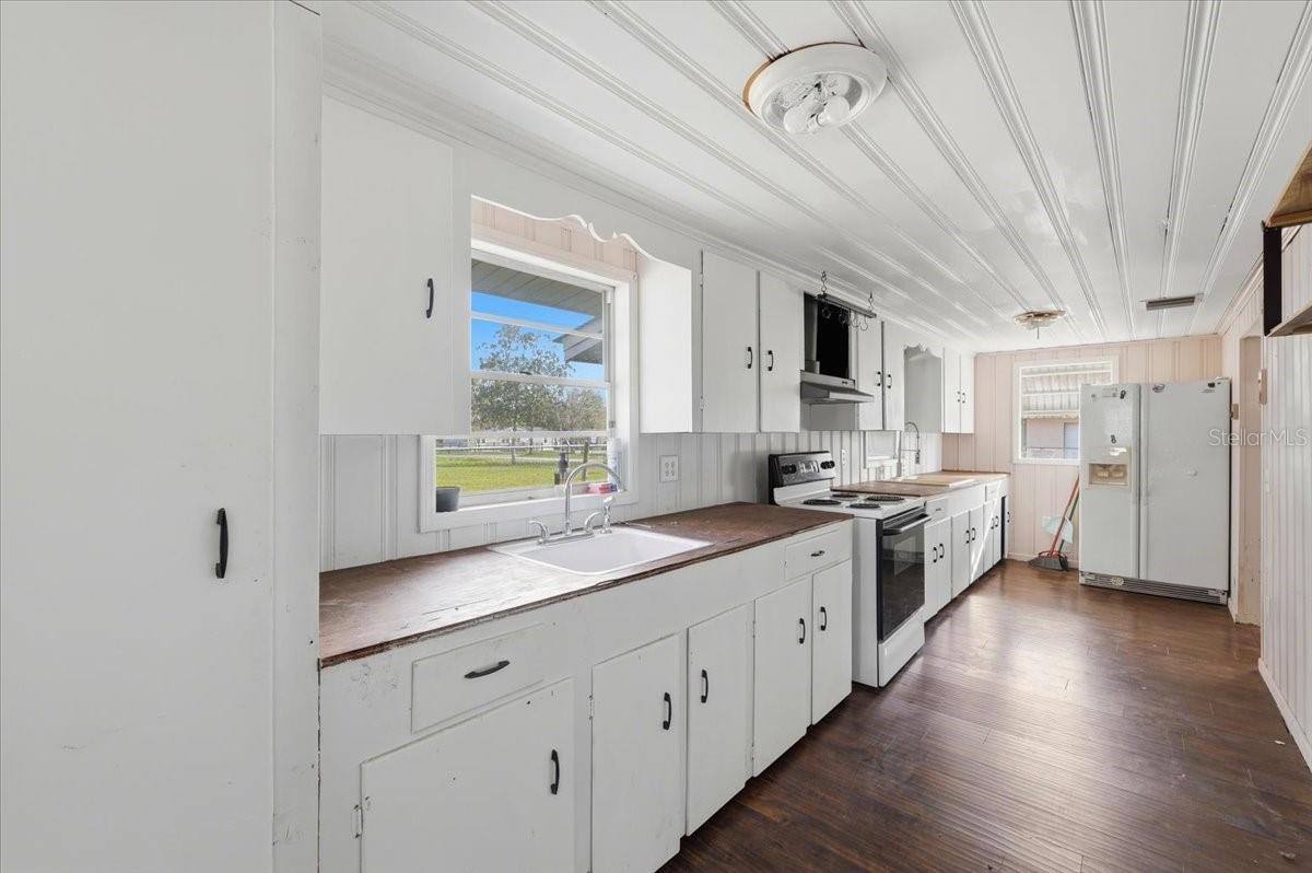 Image 16 of 46 For 506 Commonwealth Avenue Sw