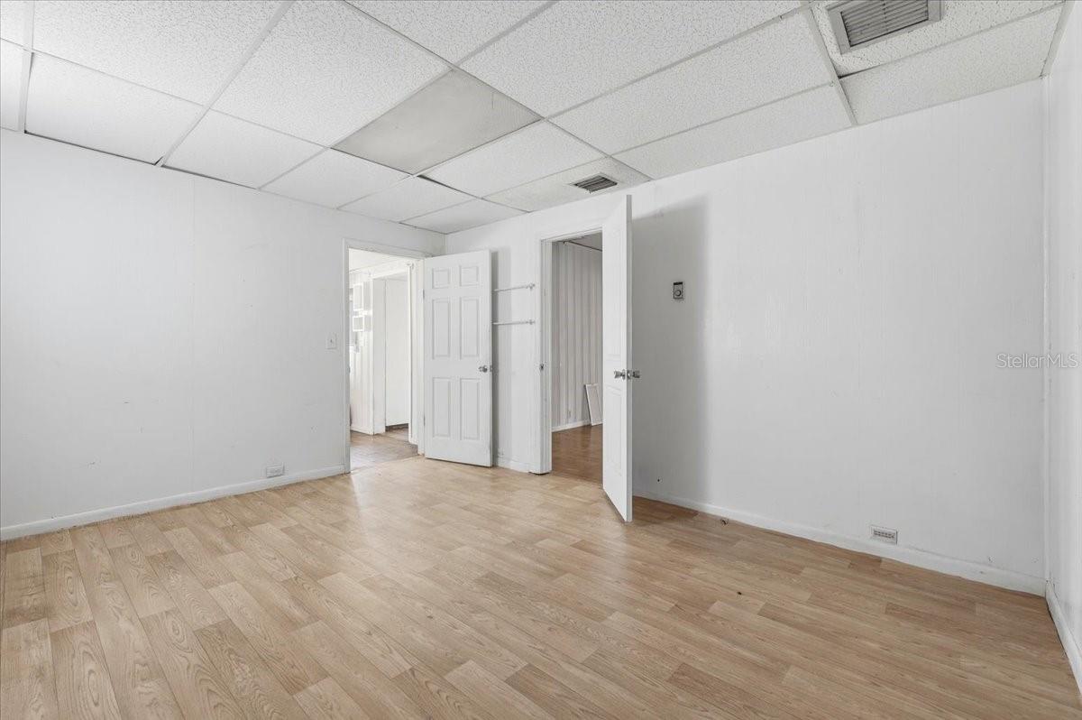 Image 24 of 46 For 506 Commonwealth Avenue Sw