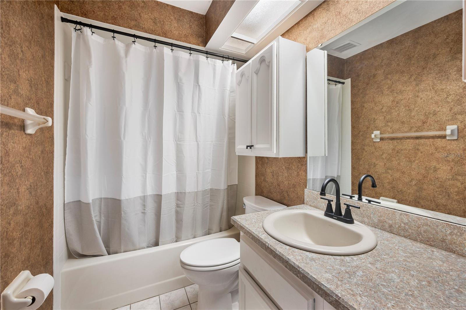 Image 11 of 40 For 3646 Wayne Road