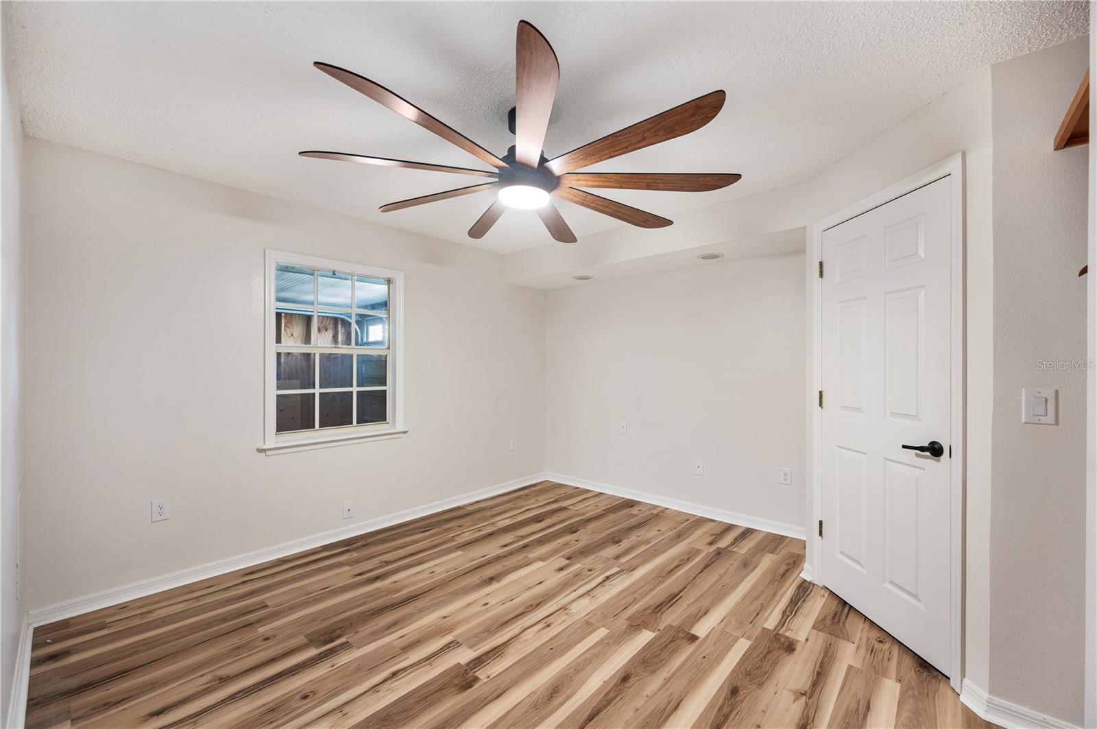 Image 7 of 40 For 3646 Wayne Road