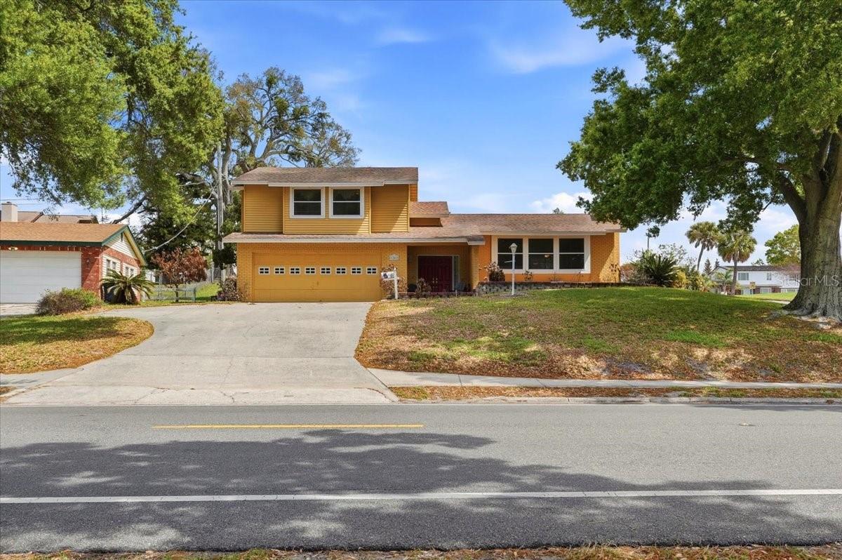 Details for 1202 Lake Ariana Boulevard, AUBURNDALE, FL 33823