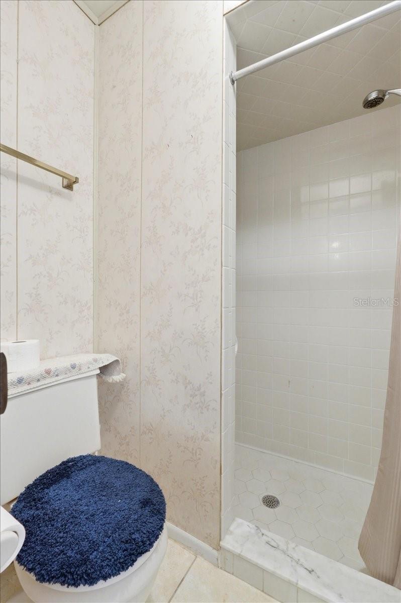 Image 42 of 63 For 1202 Lake Ariana Boulevard