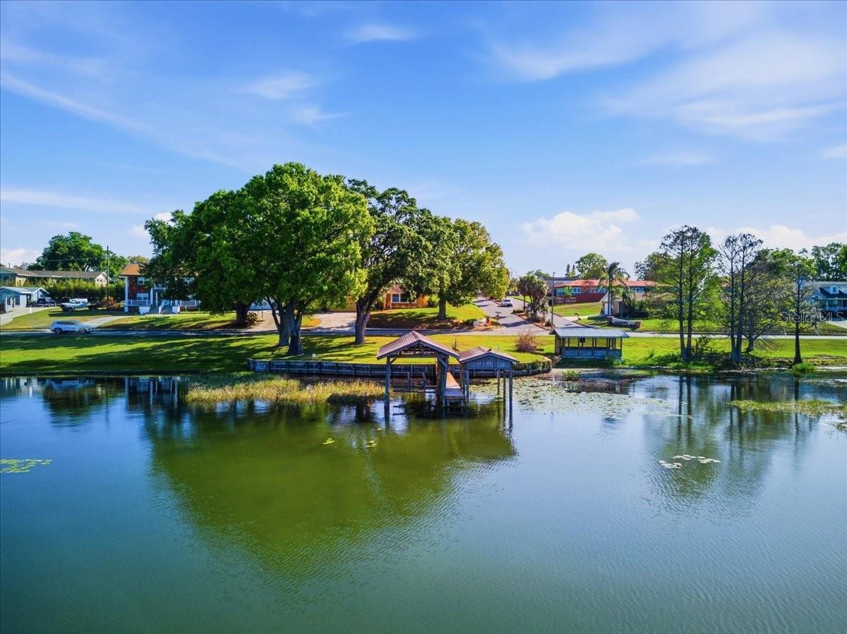 Image 5 of 63 For 1202 Lake Ariana Boulevard