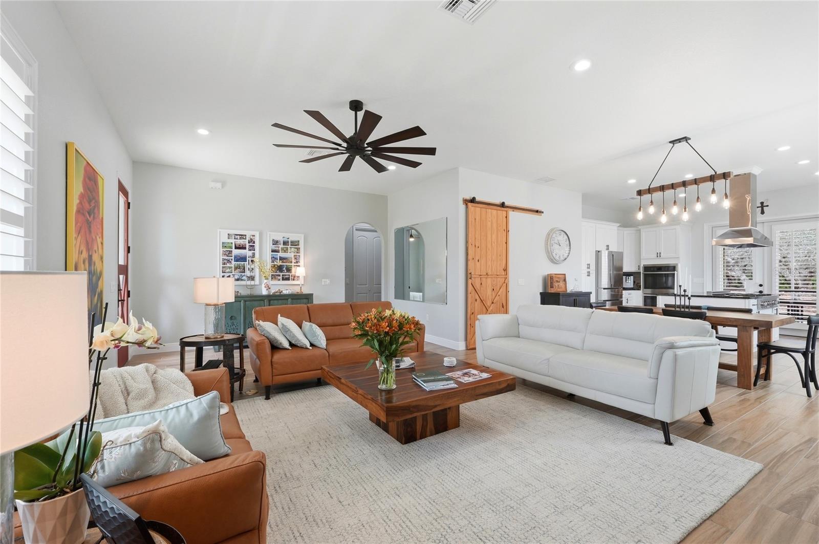 Image 14 of 53 For 2204 R E Byrd Road