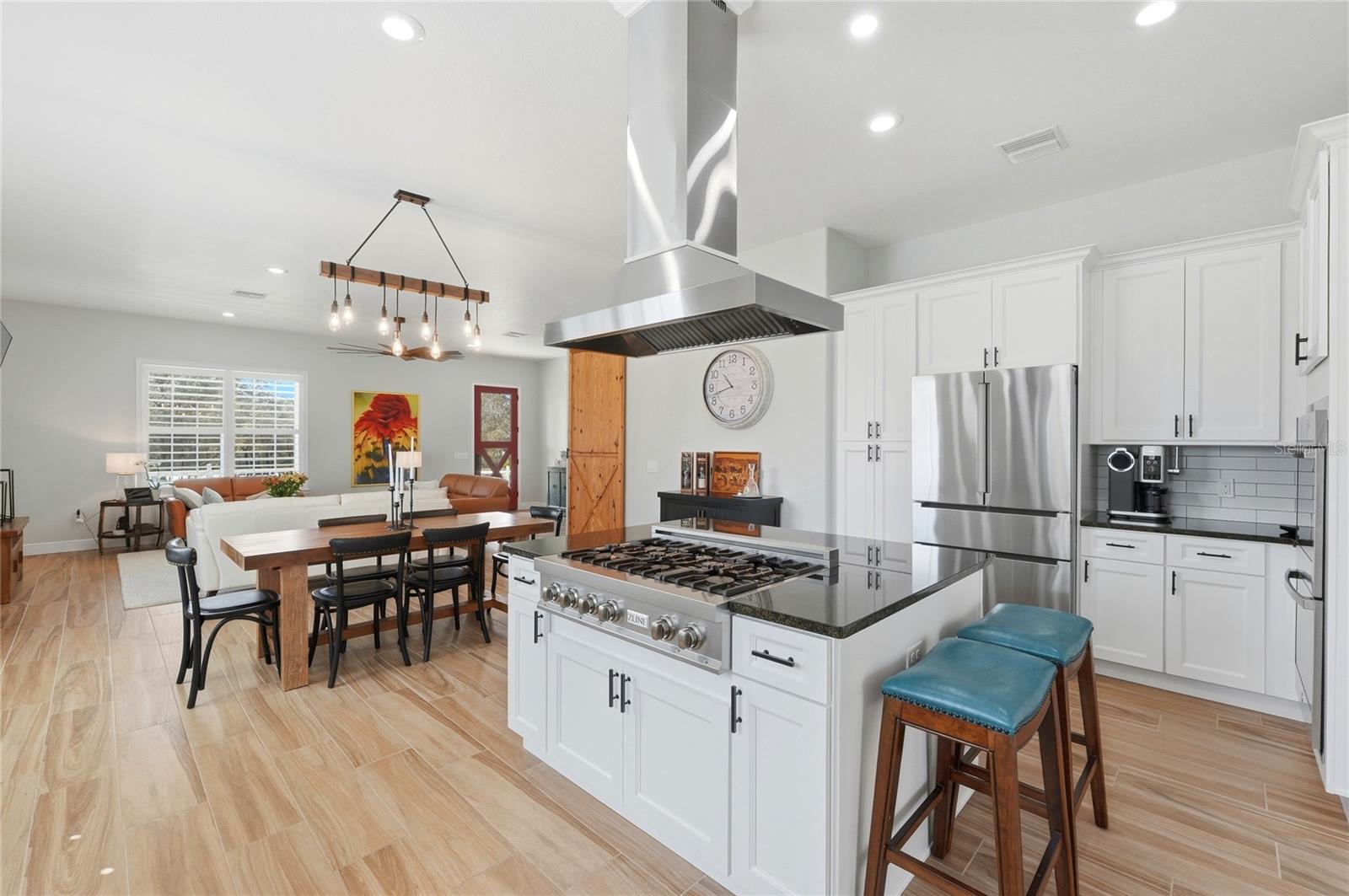 Image 21 of 53 For 2204 R E Byrd Road