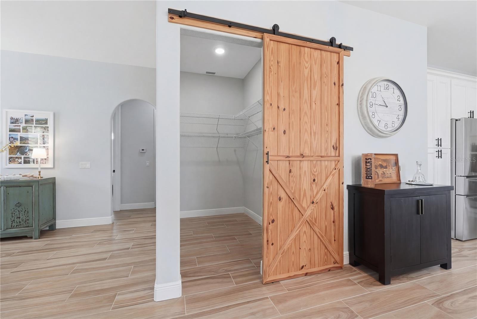 Image 23 of 53 For 2204 R E Byrd Road