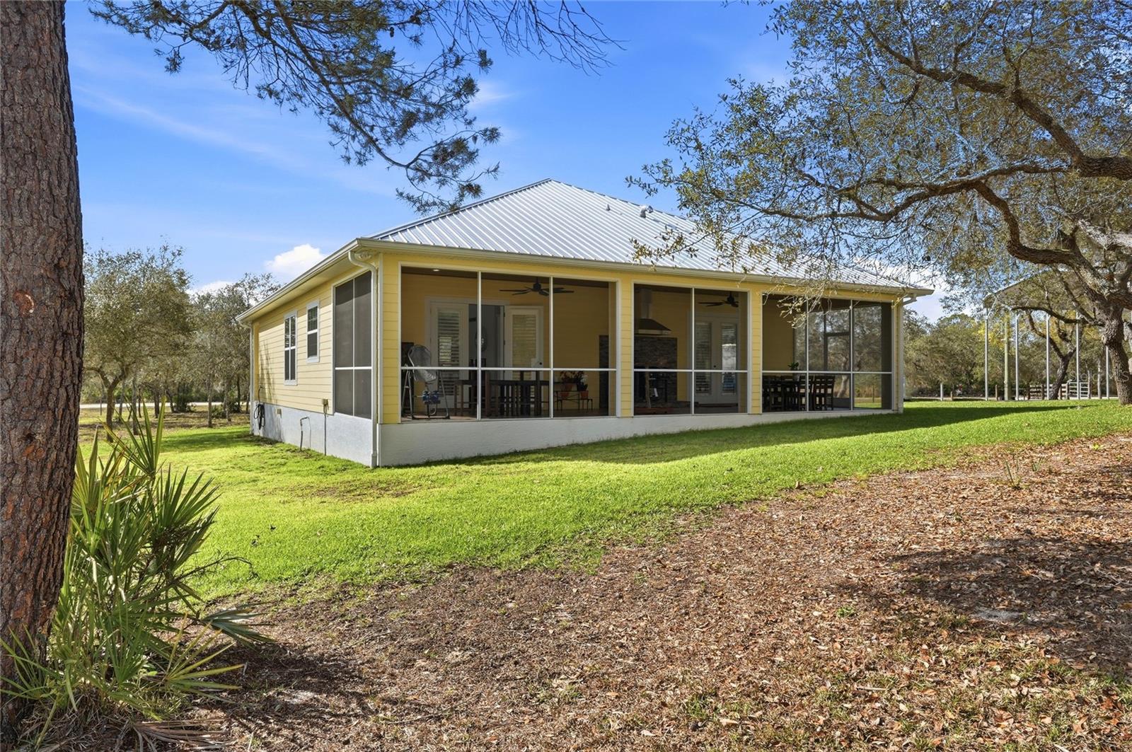 Image 41 of 53 For 2204 R E Byrd Road