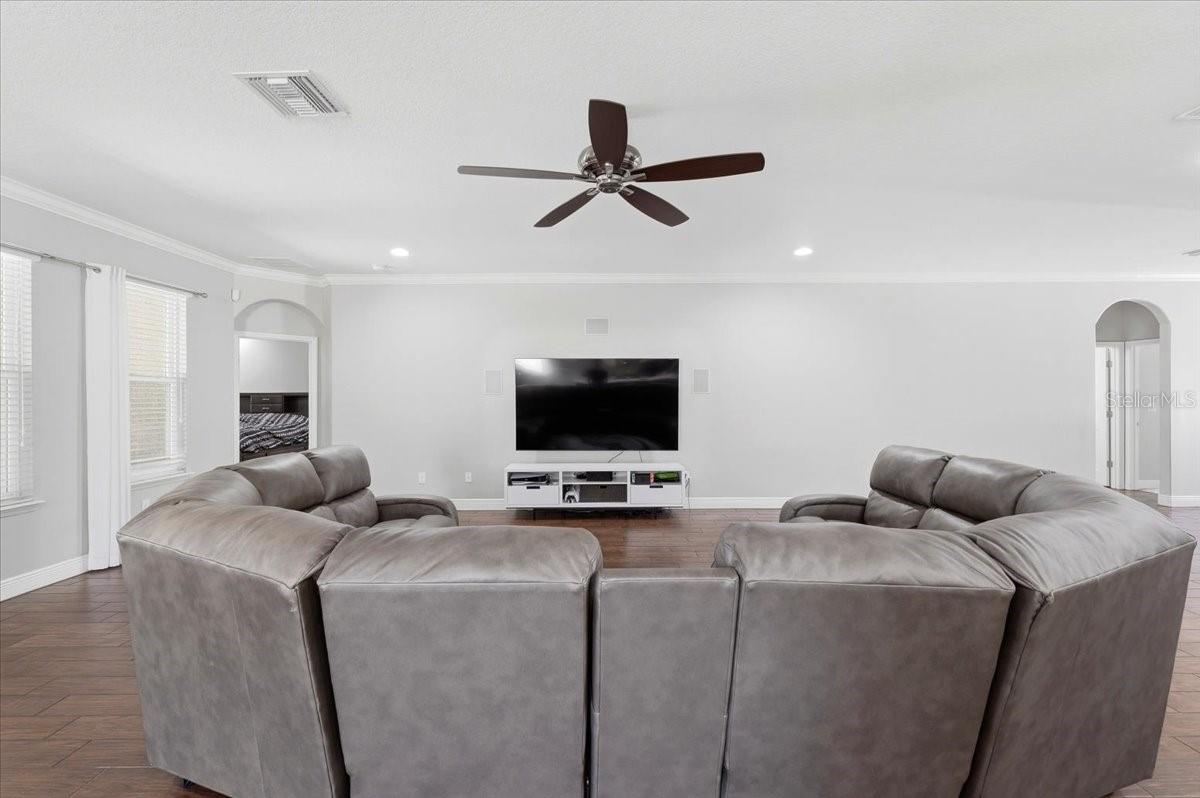 Image 5 of 57 For 1972 Wind Meadows Drive