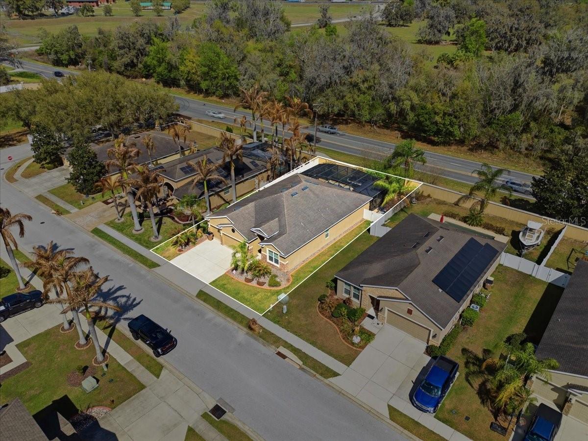 Image 51 of 57 For 1972 Wind Meadows Drive