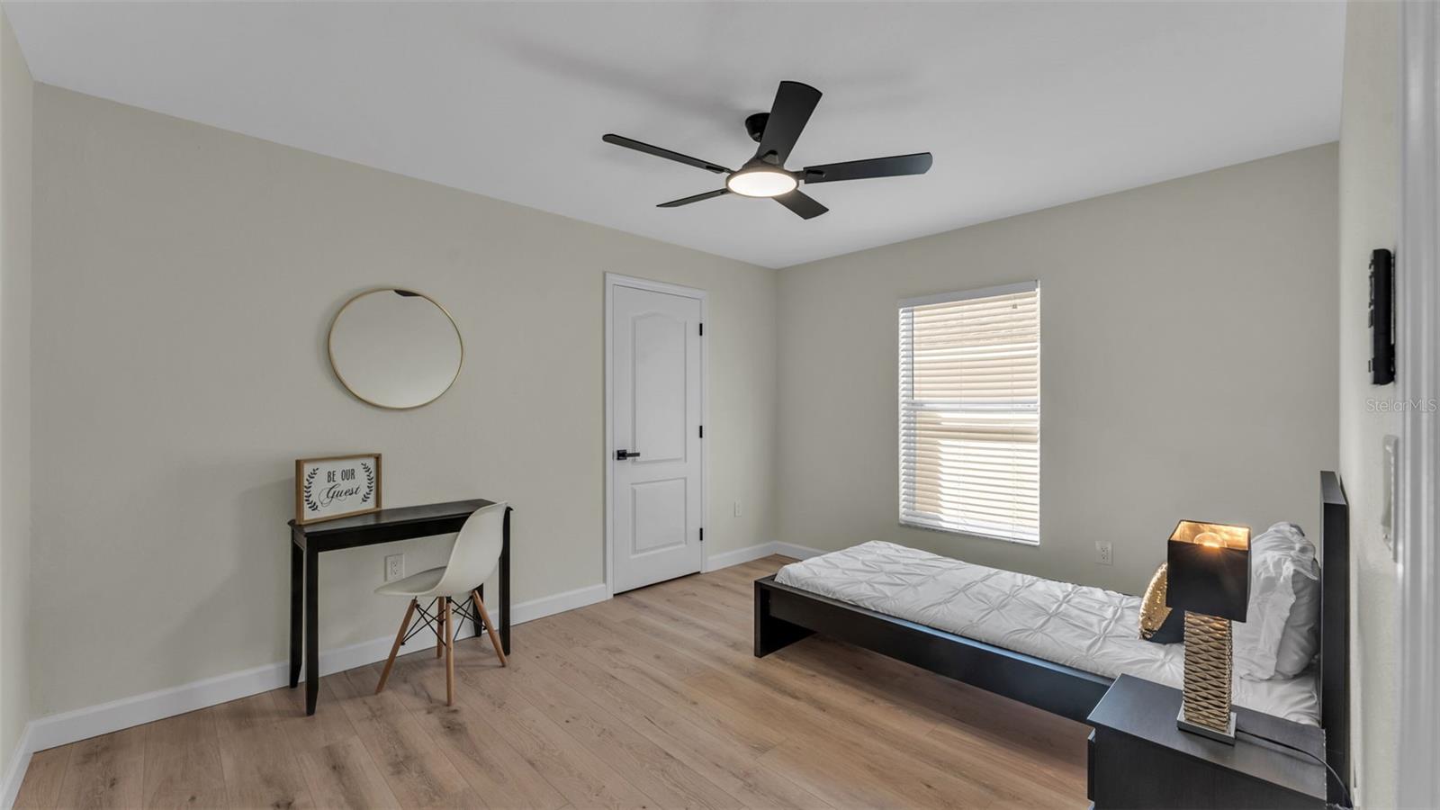 Image 41 of 51 For 6743 Highlands Creek Boulevard