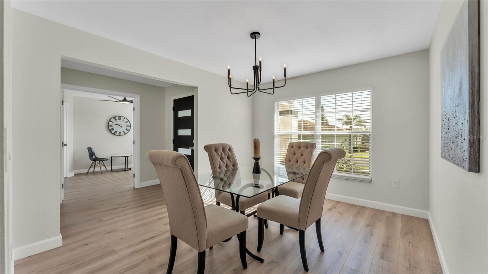 Image 8 of 51 For 6743 Highlands Creek Boulevard