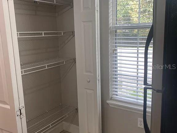 Image 13 of 28 For 2508 35th Place S111