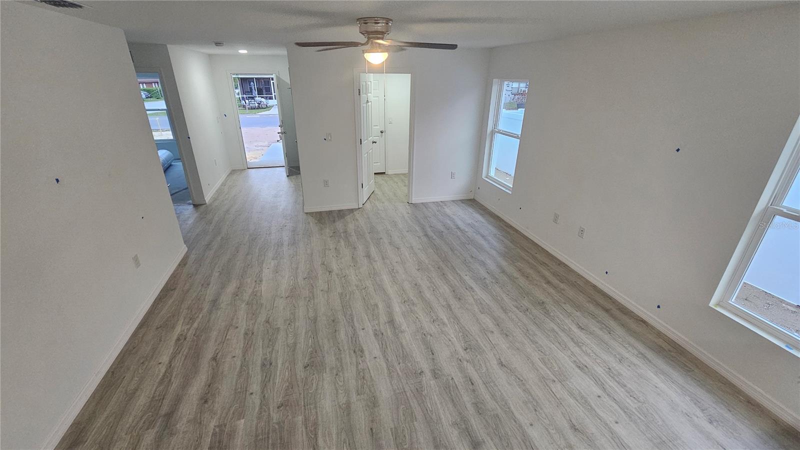 Image 3 of 11 For 1003 Avenue A