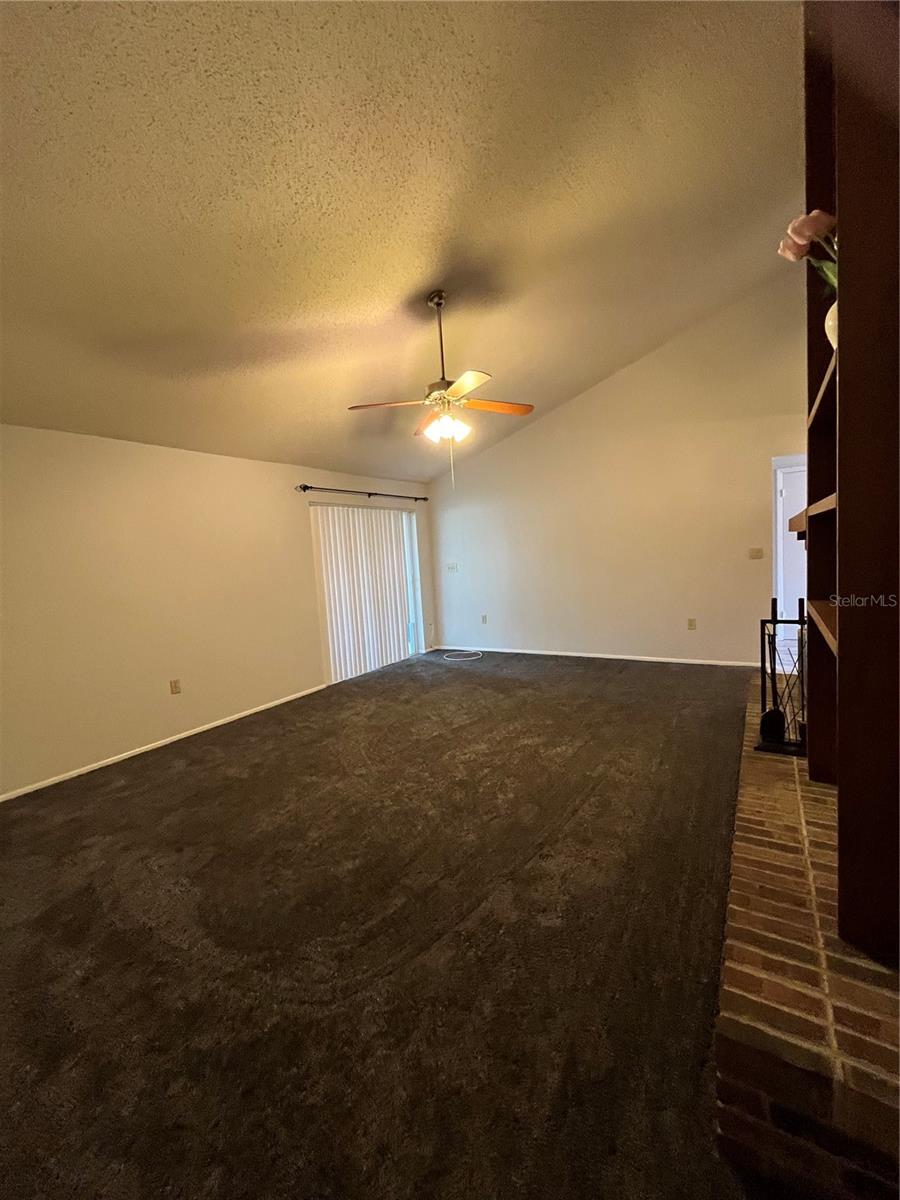 Image 21 of 52 For 3535 Dovetail Lane N