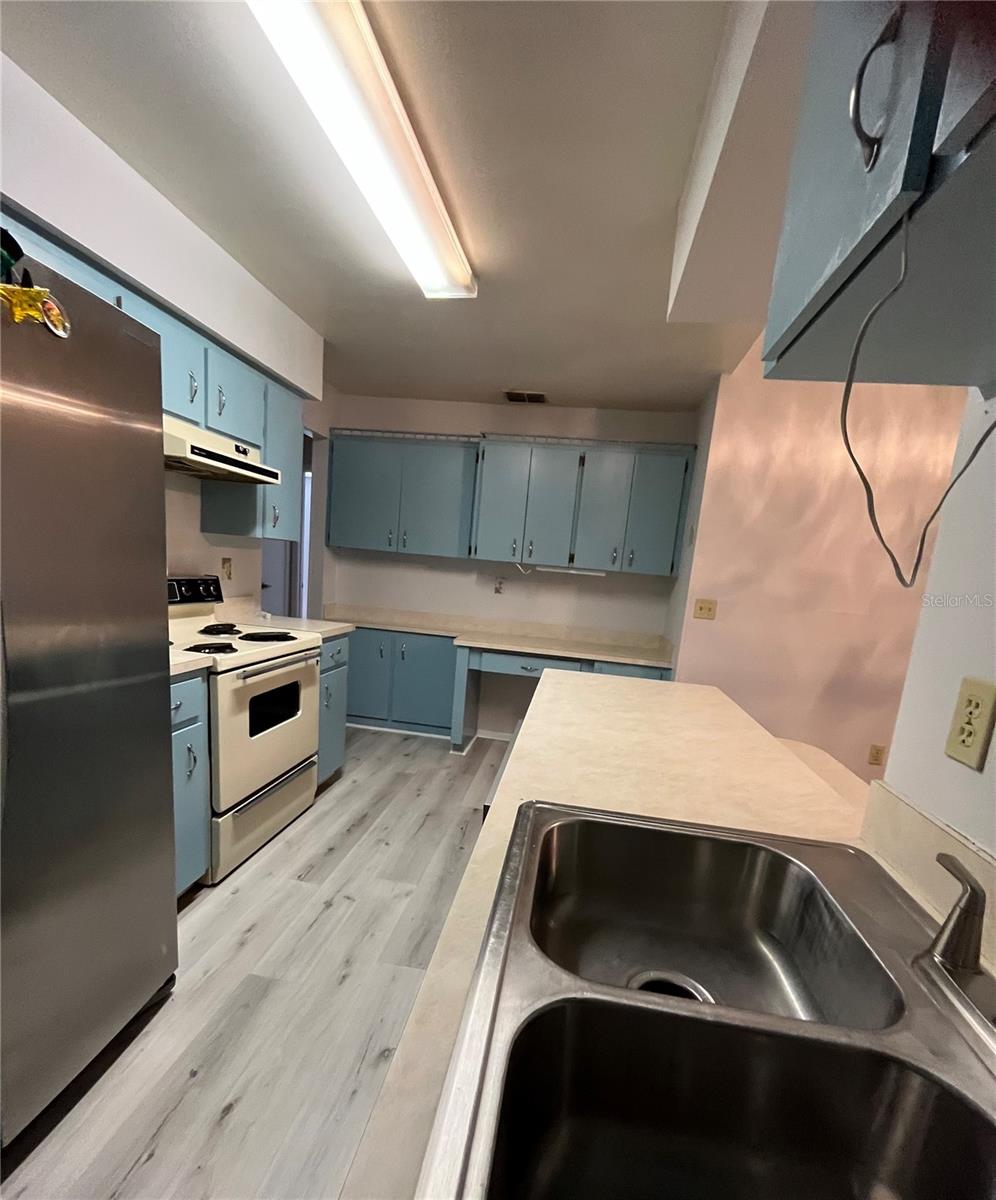 Image 25 of 52 For 3535 Dovetail Lane N