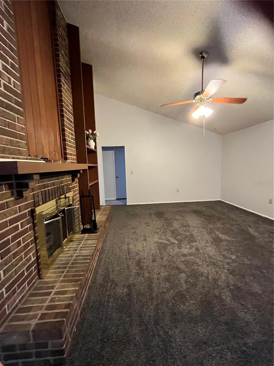 Image 3 of 52 For 3535 Dovetail Lane N