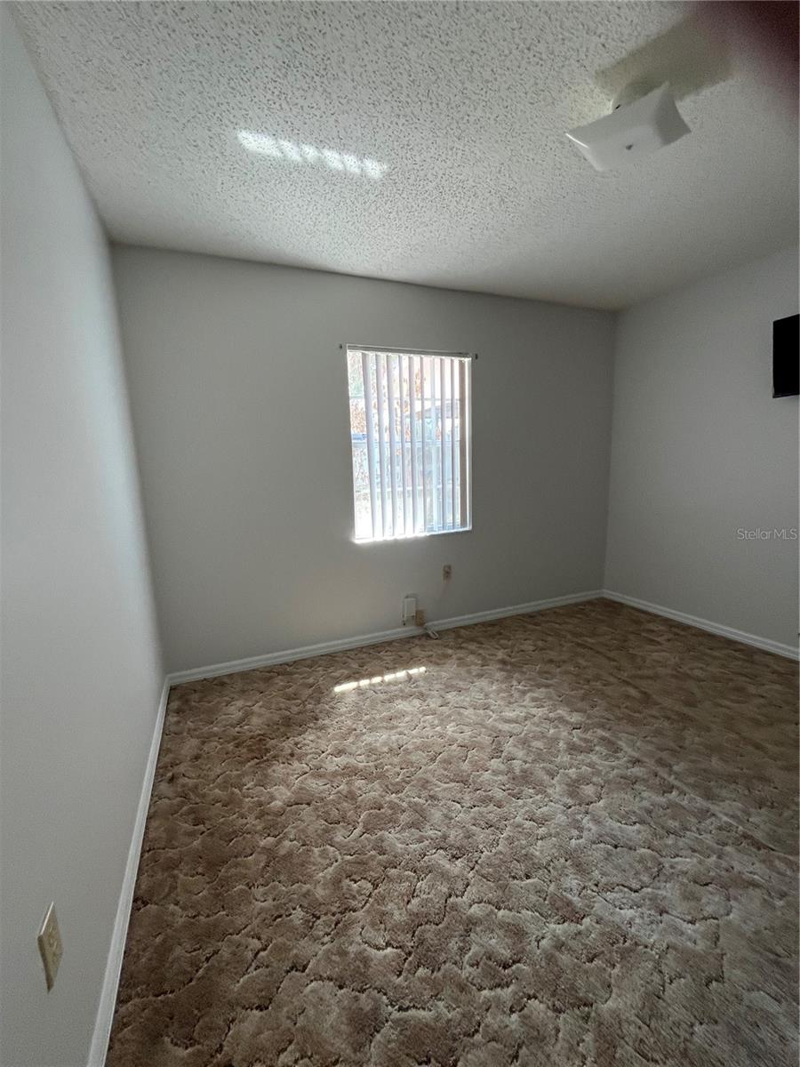 Image 32 of 52 For 3535 Dovetail Lane N