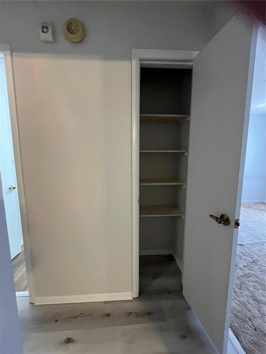 Image 35 of 52 For 3535 Dovetail Lane N