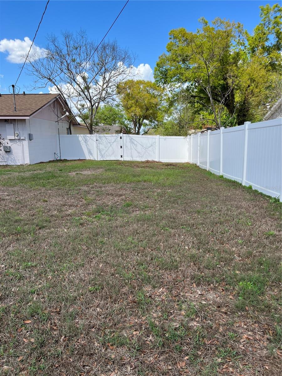 Image 42 of 52 For 3535 Dovetail Lane N