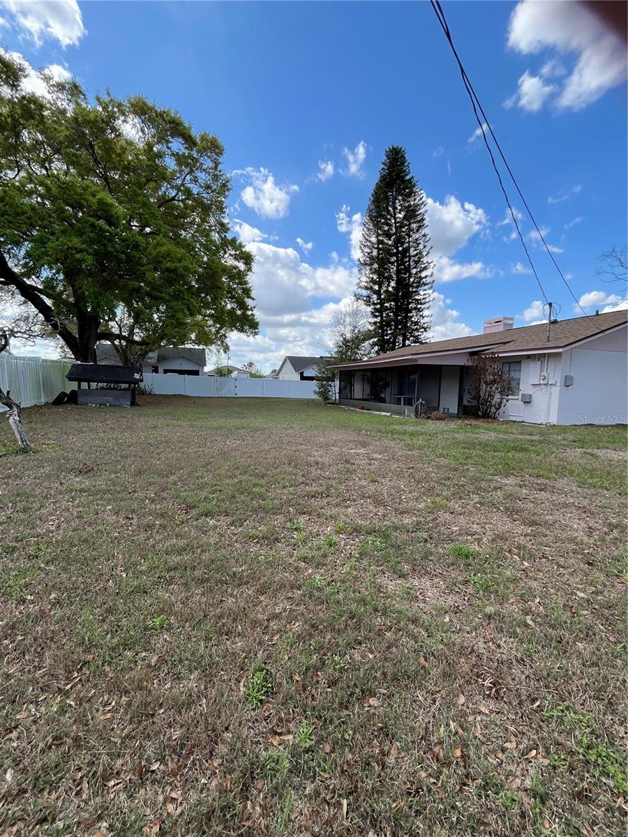 Image 43 of 52 For 3535 Dovetail Lane N