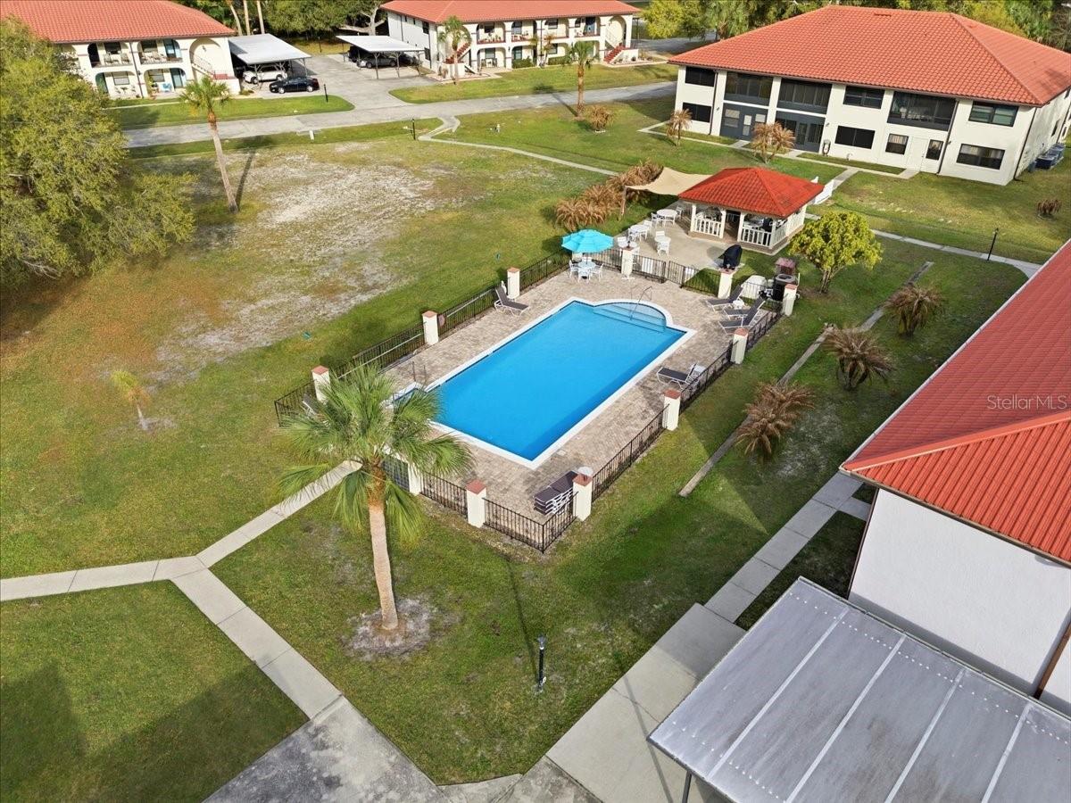 Image 25 of 41 For 2903 Granada Court 2903