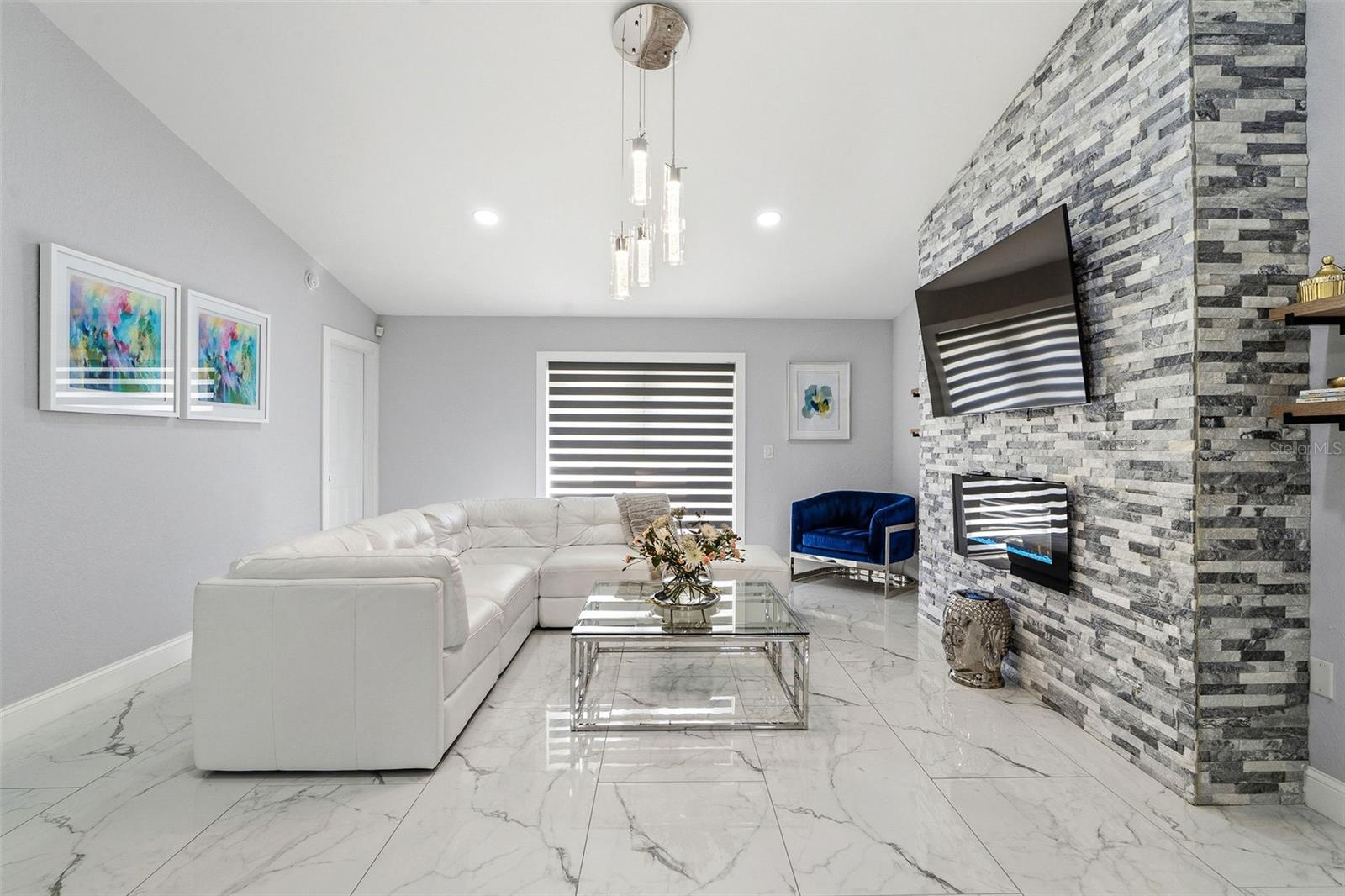 Image 12 of 28 For 8025 Ridgeglen Cir W