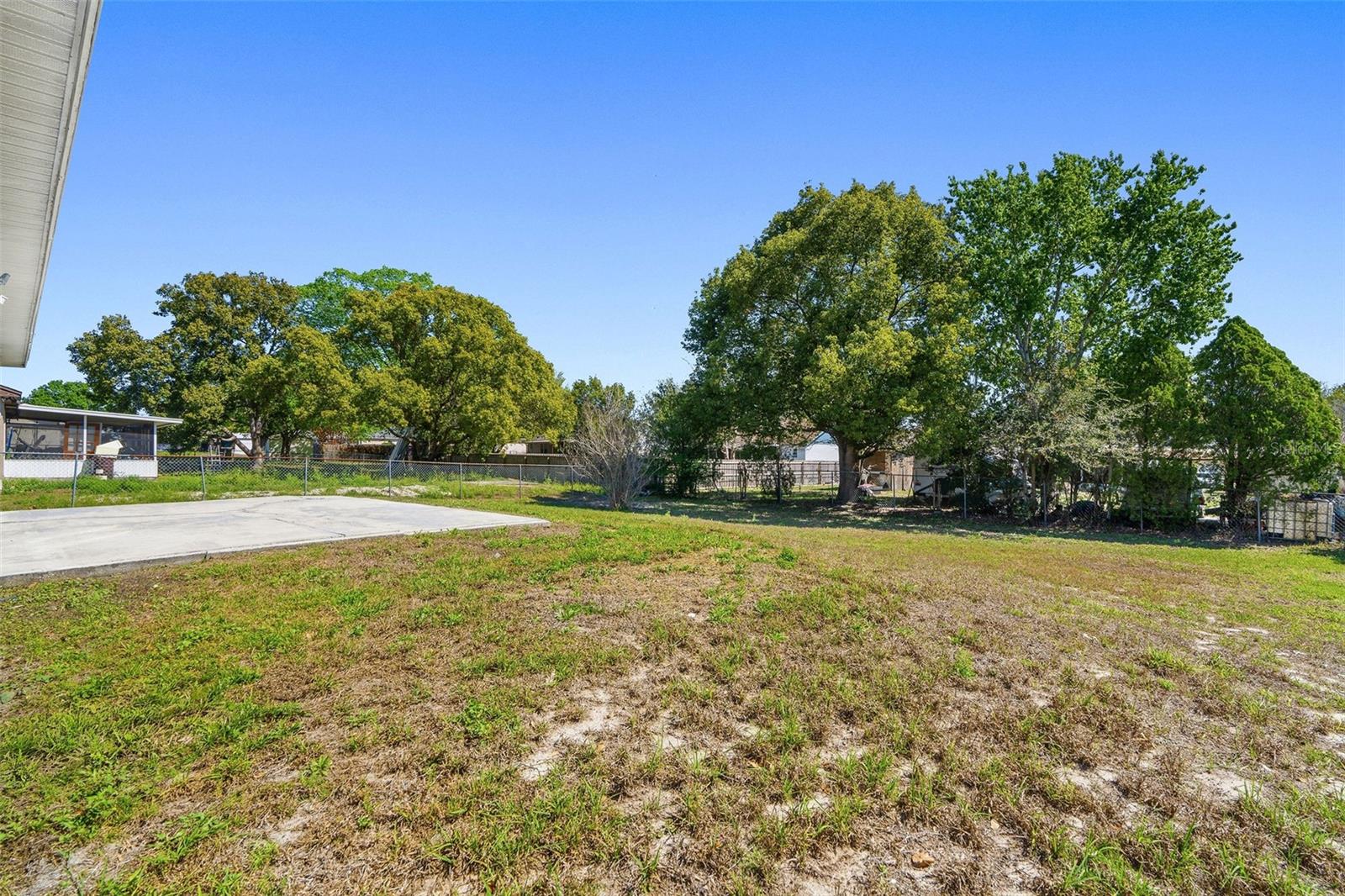 Image 27 of 28 For 8025 Ridgeglen Cir W