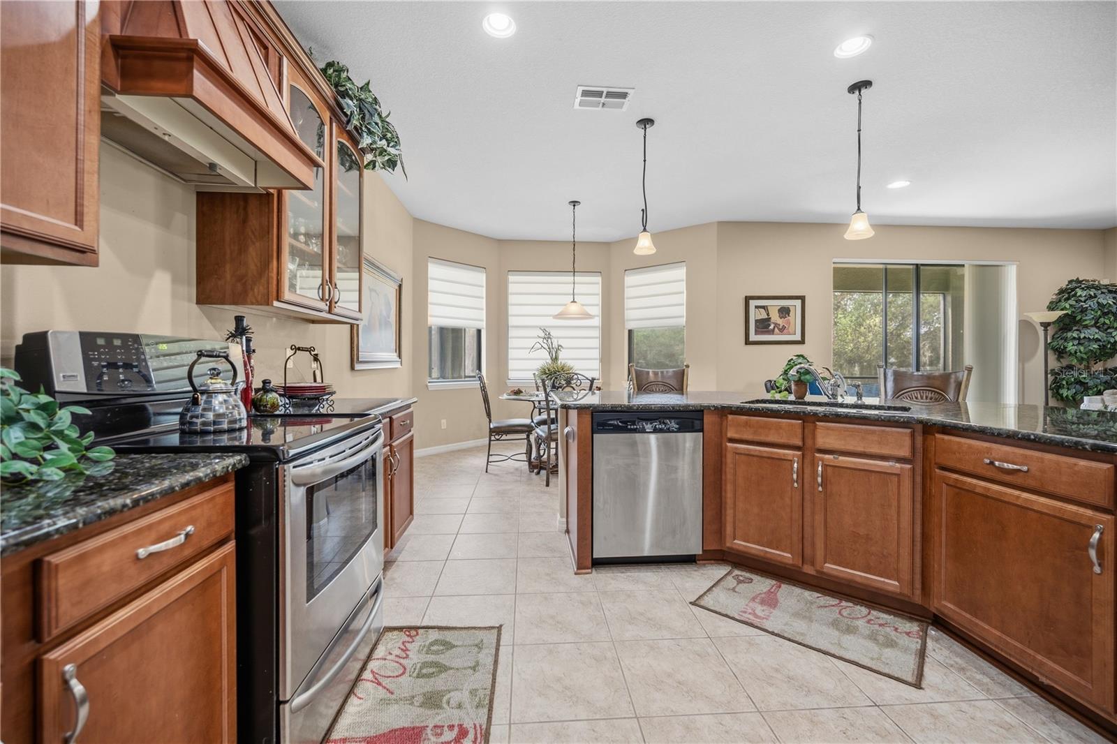 Image 22 of 50 For 268 Oak Landing Lane