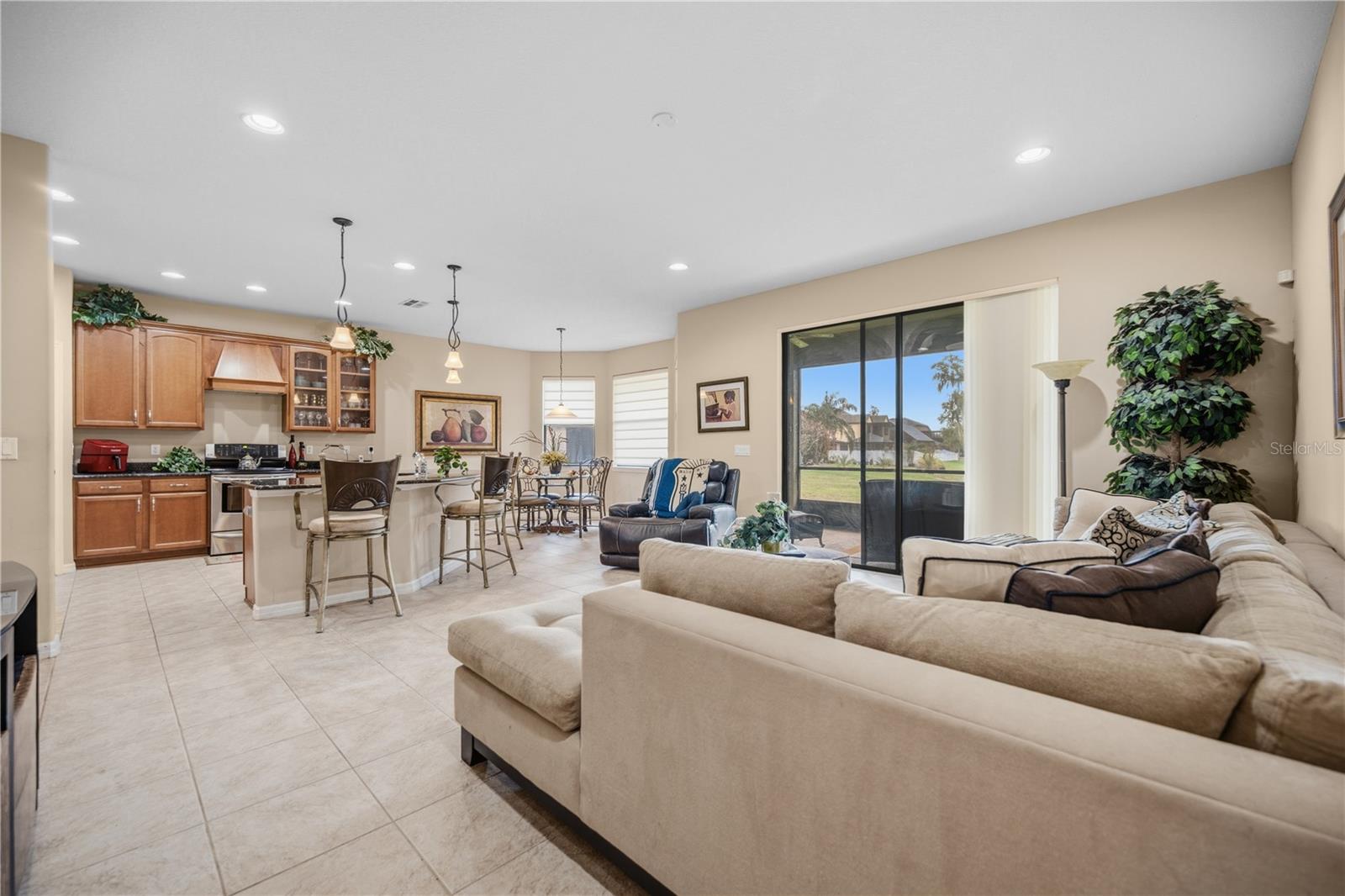 Image 26 of 50 For 268 Oak Landing Lane