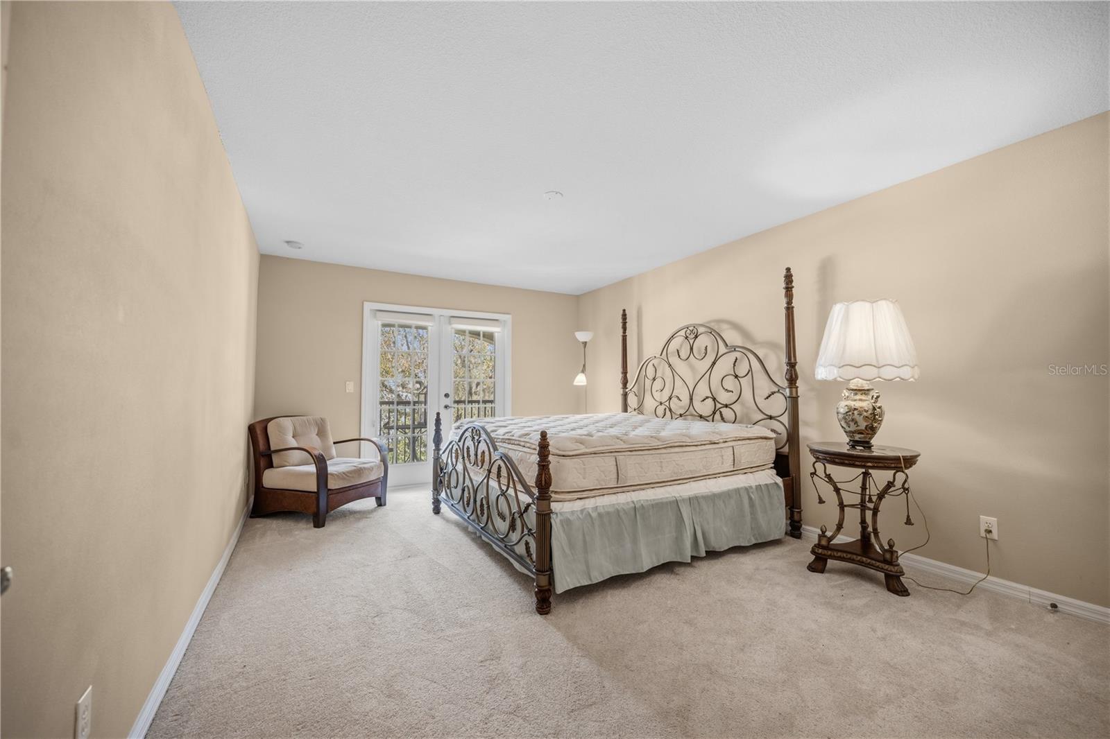 Image 29 of 50 For 268 Oak Landing Lane