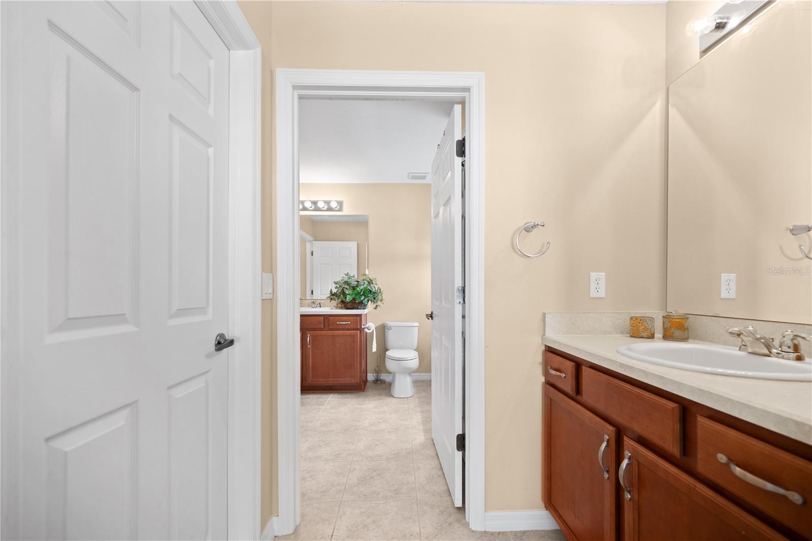 Image 41 of 50 For 268 Oak Landing Lane