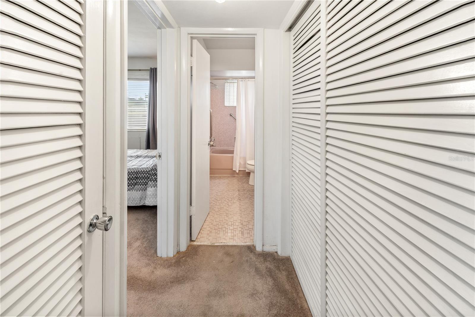 Image 10 of 23 For 1700 6th Street Nw C2