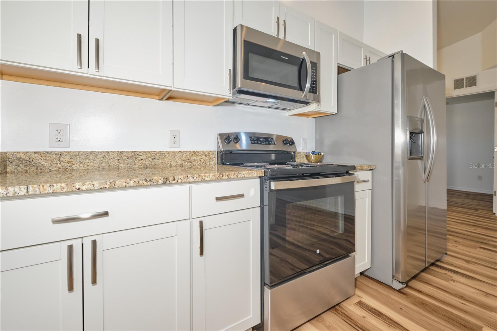 Image 13 of 61 For 3520-3524 17th Avenue