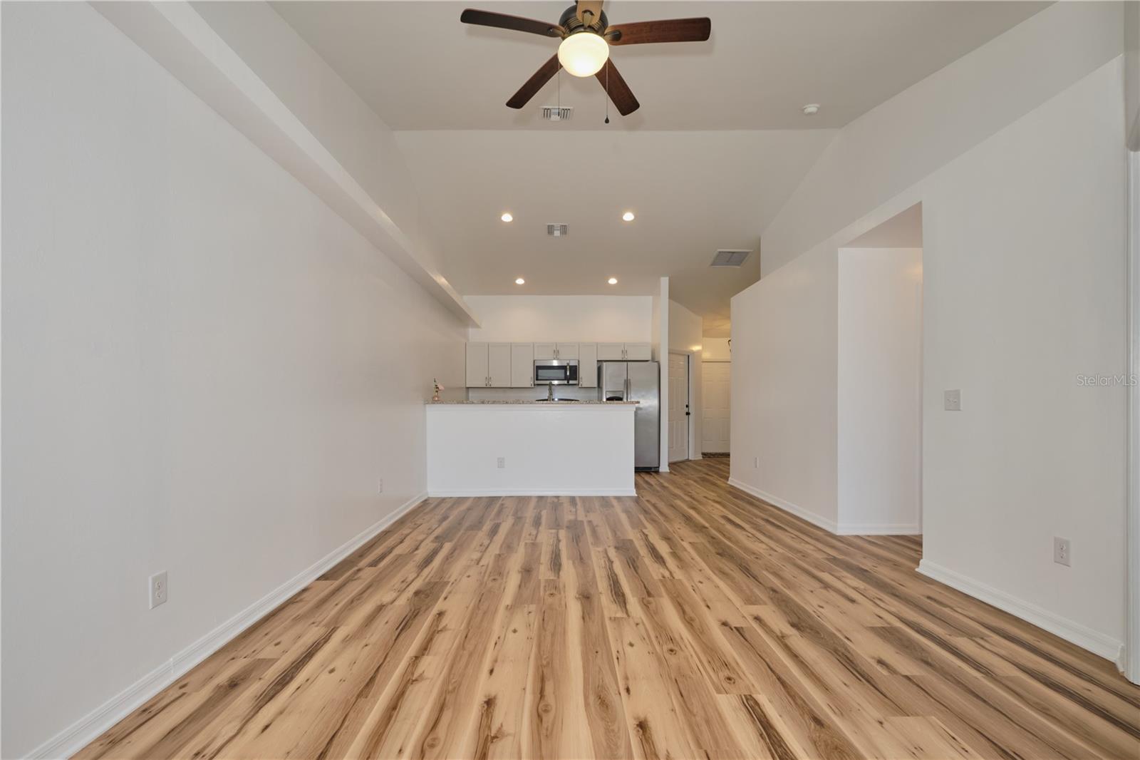 Image 19 of 61 For 3520-3524 17th Avenue