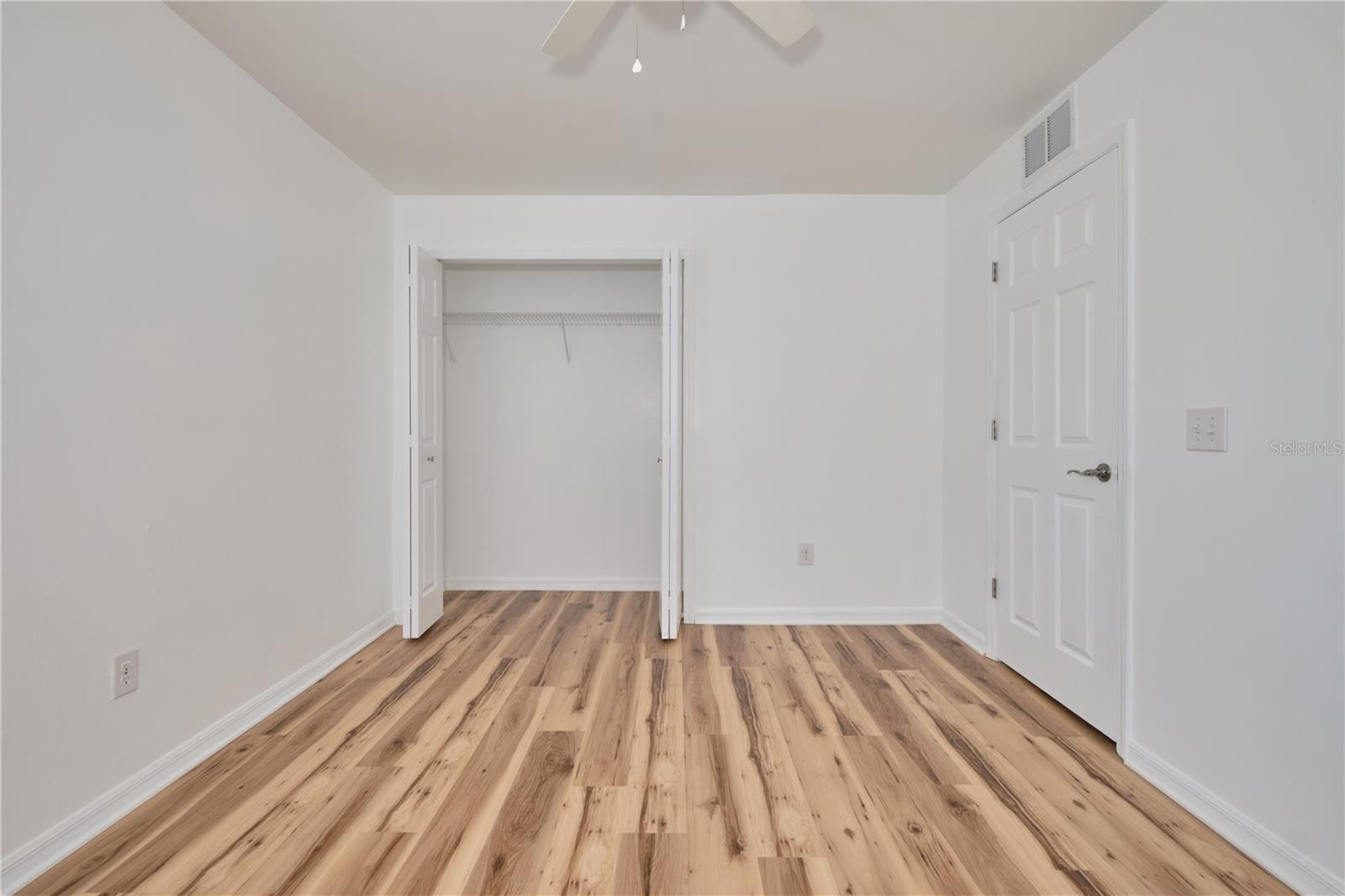 Image 32 of 61 For 3520-3524 17th Avenue