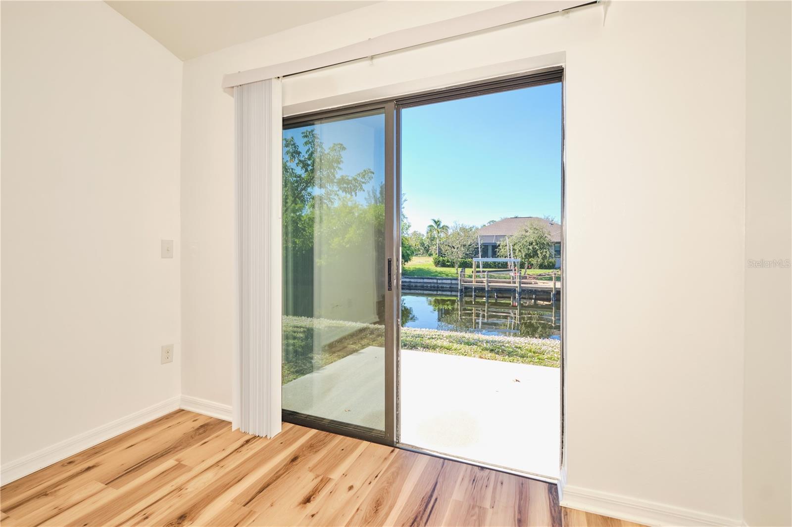 Image 49 of 61 For 3520-3524 17th Avenue