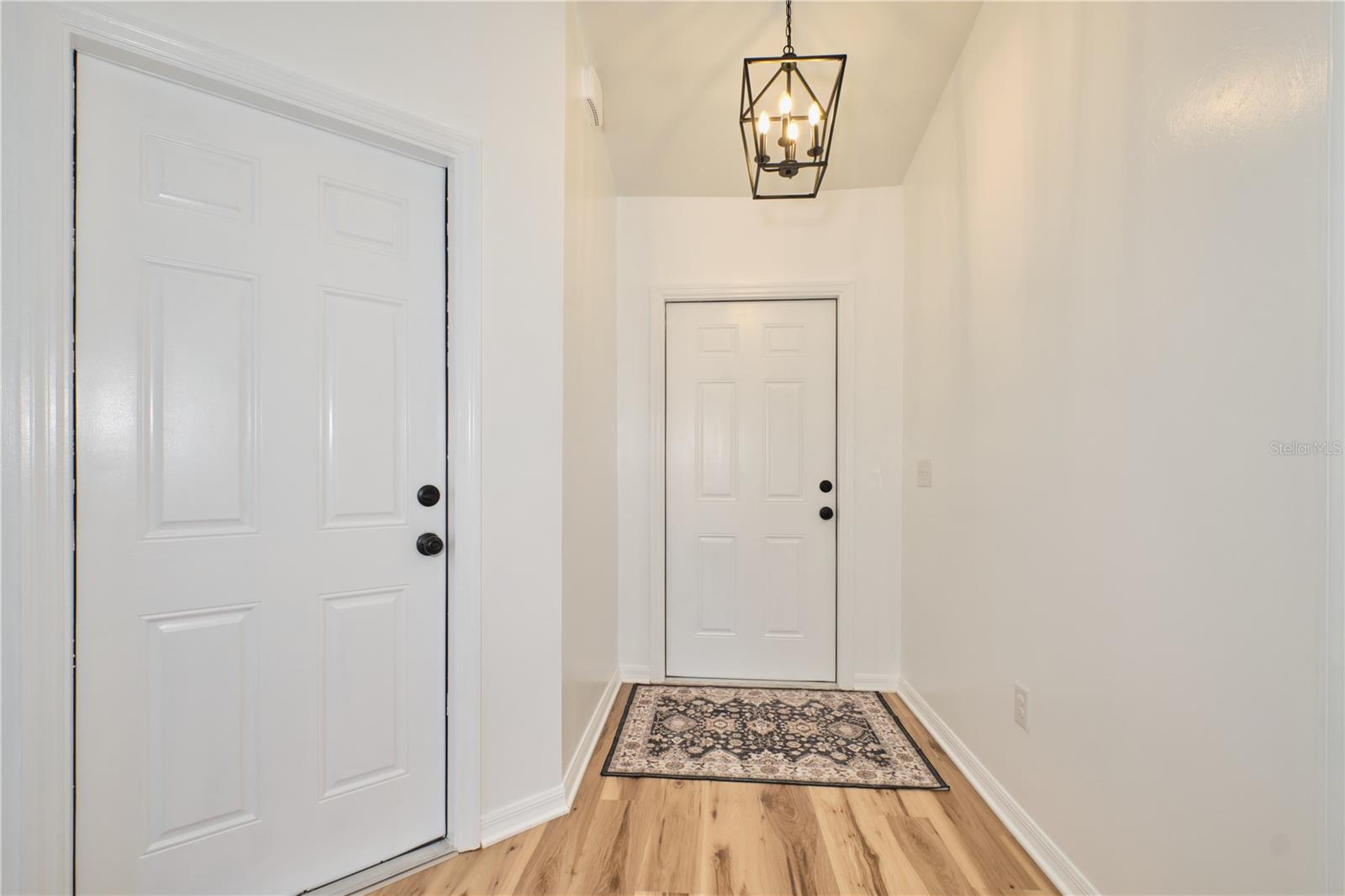 Image 7 of 61 For 3520-3524 17th Avenue