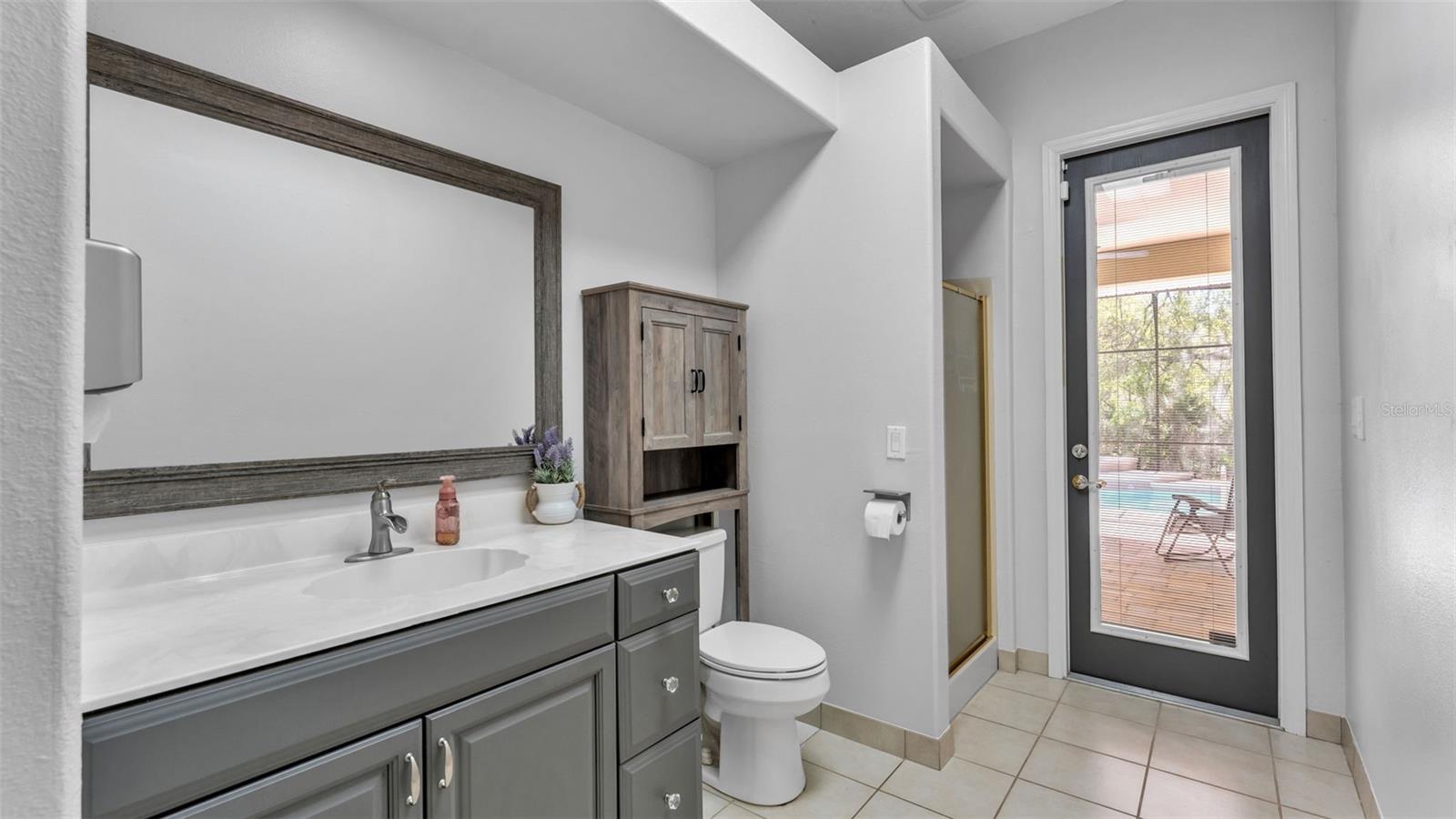 Image 32 of 83 For 12640 Us Highway 98 N