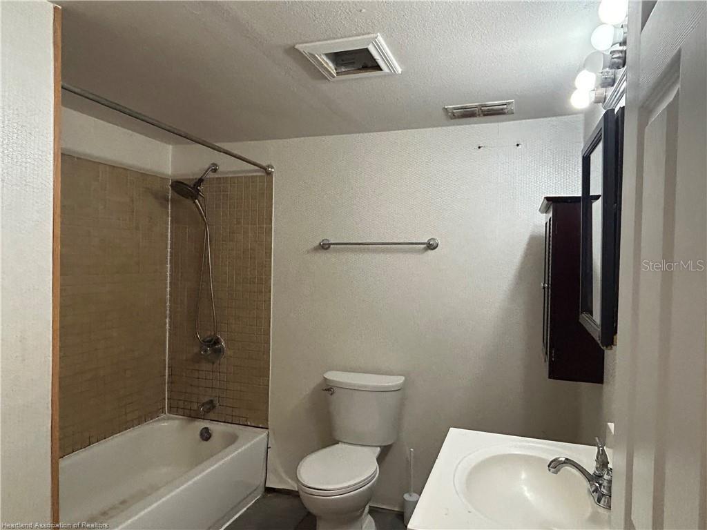 Image 24 of 39 For 9210 County Road 635