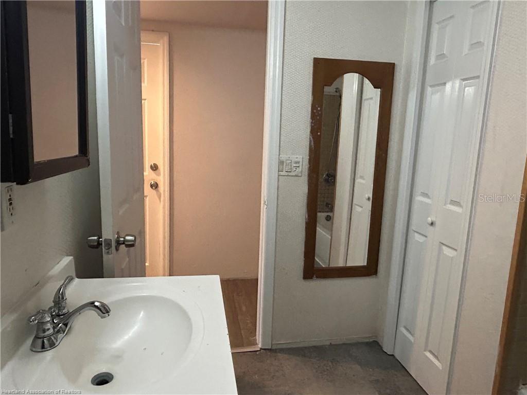 Image 25 of 39 For 9210 County Road 635