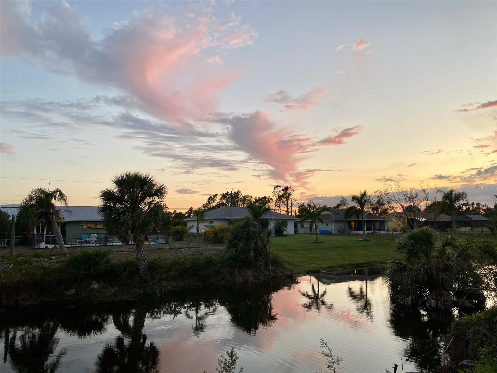 Image 10 of 21 For 7113 Regina Drive