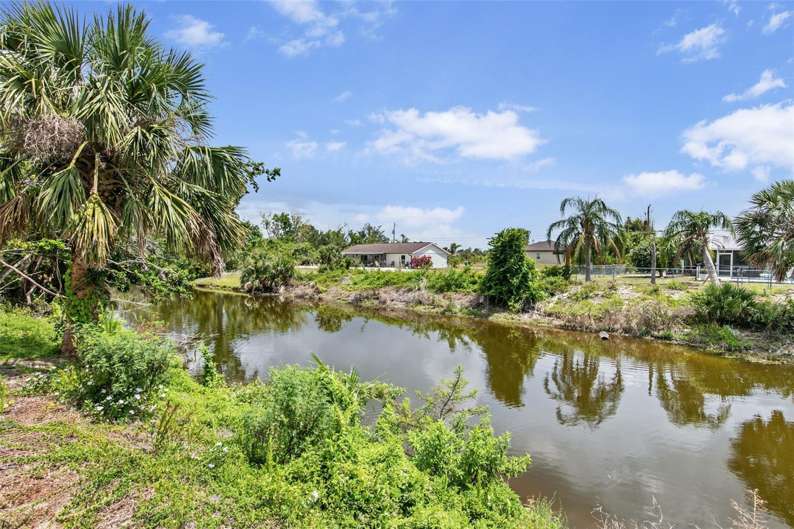 Image 11 of 21 For 7113 Regina Drive