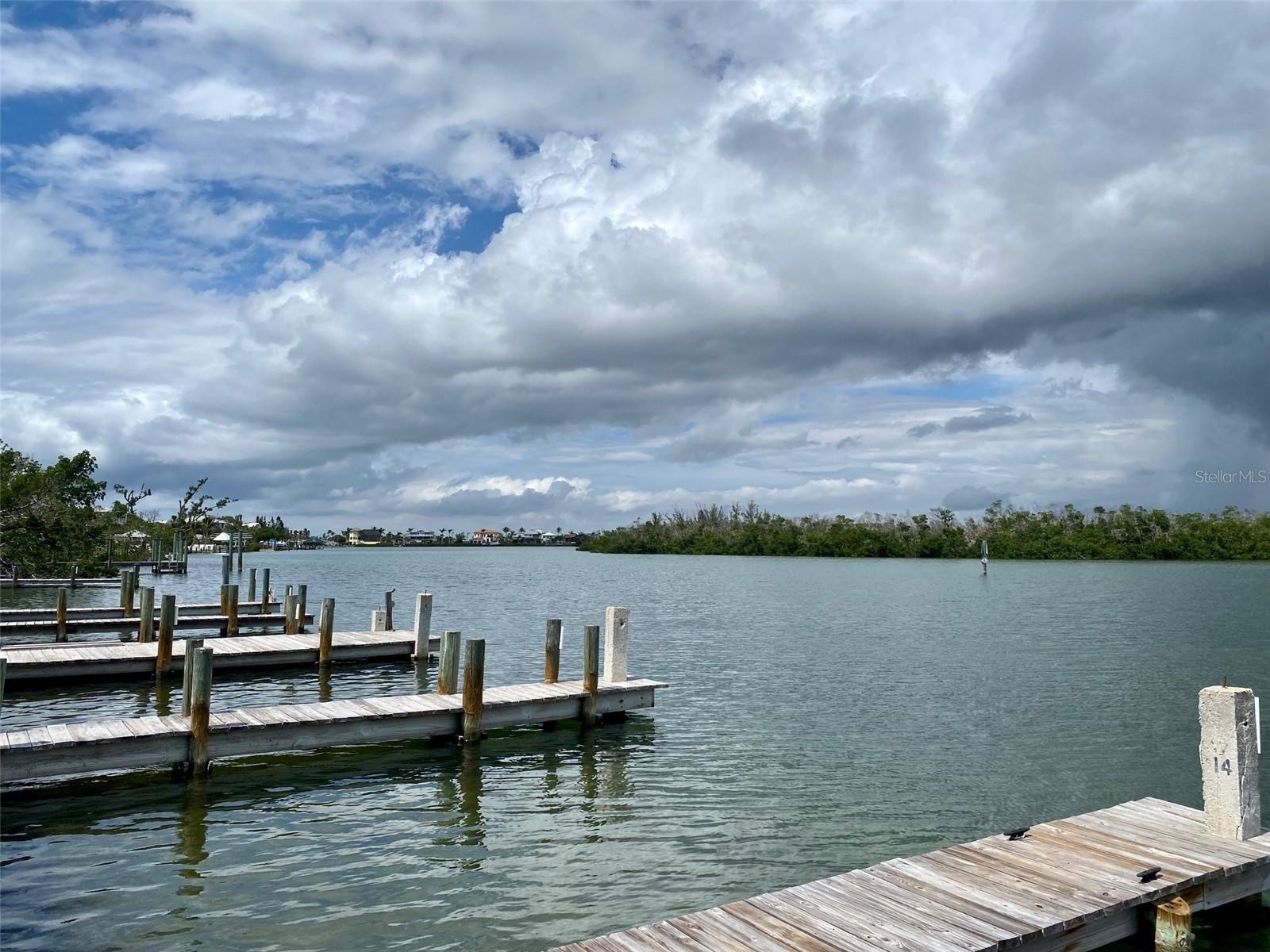 Image 14 of 21 For 7113 Regina Drive