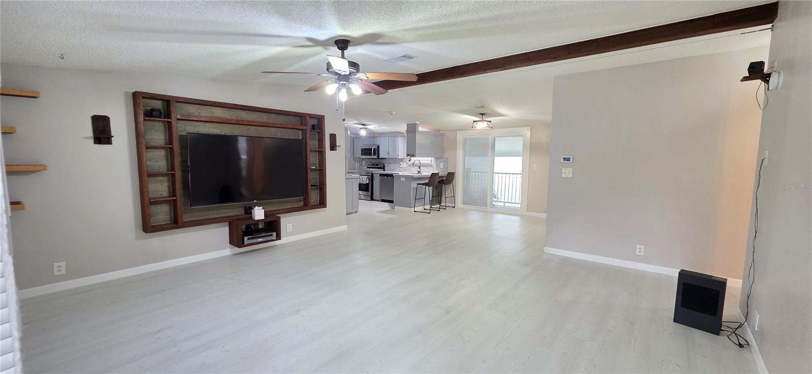 Image 11 of 34 For 3191 Keuka Loop