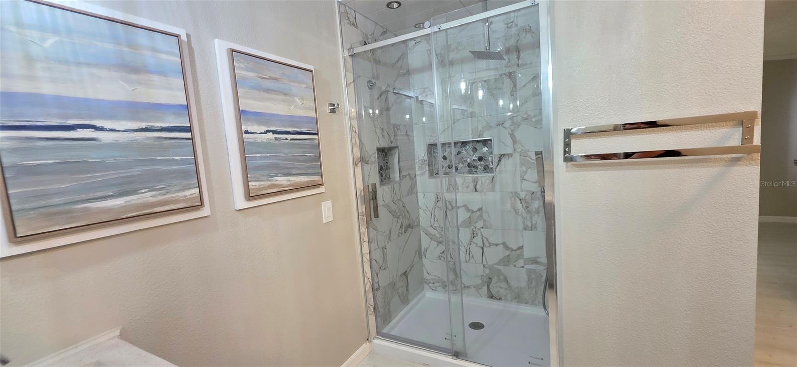 Image 19 of 34 For 3191 Keuka Loop