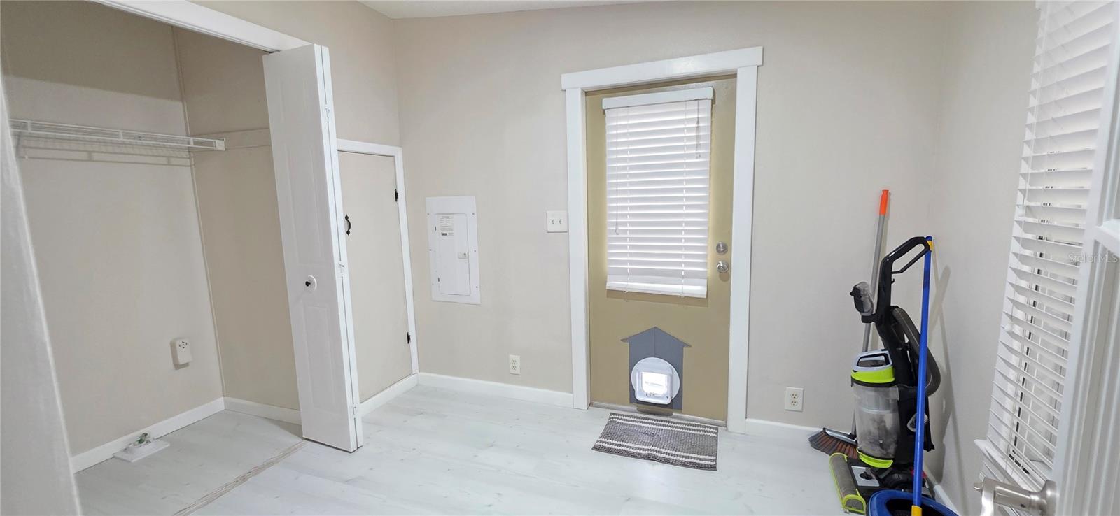 Image 23 of 34 For 3191 Keuka Loop