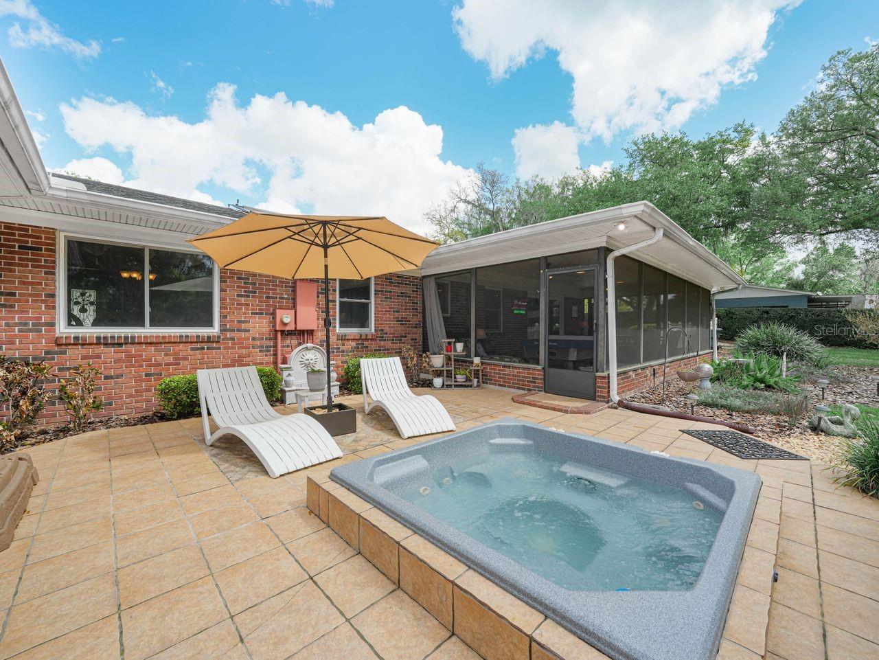 Image 4 of 19 For 1709 Virginia Court