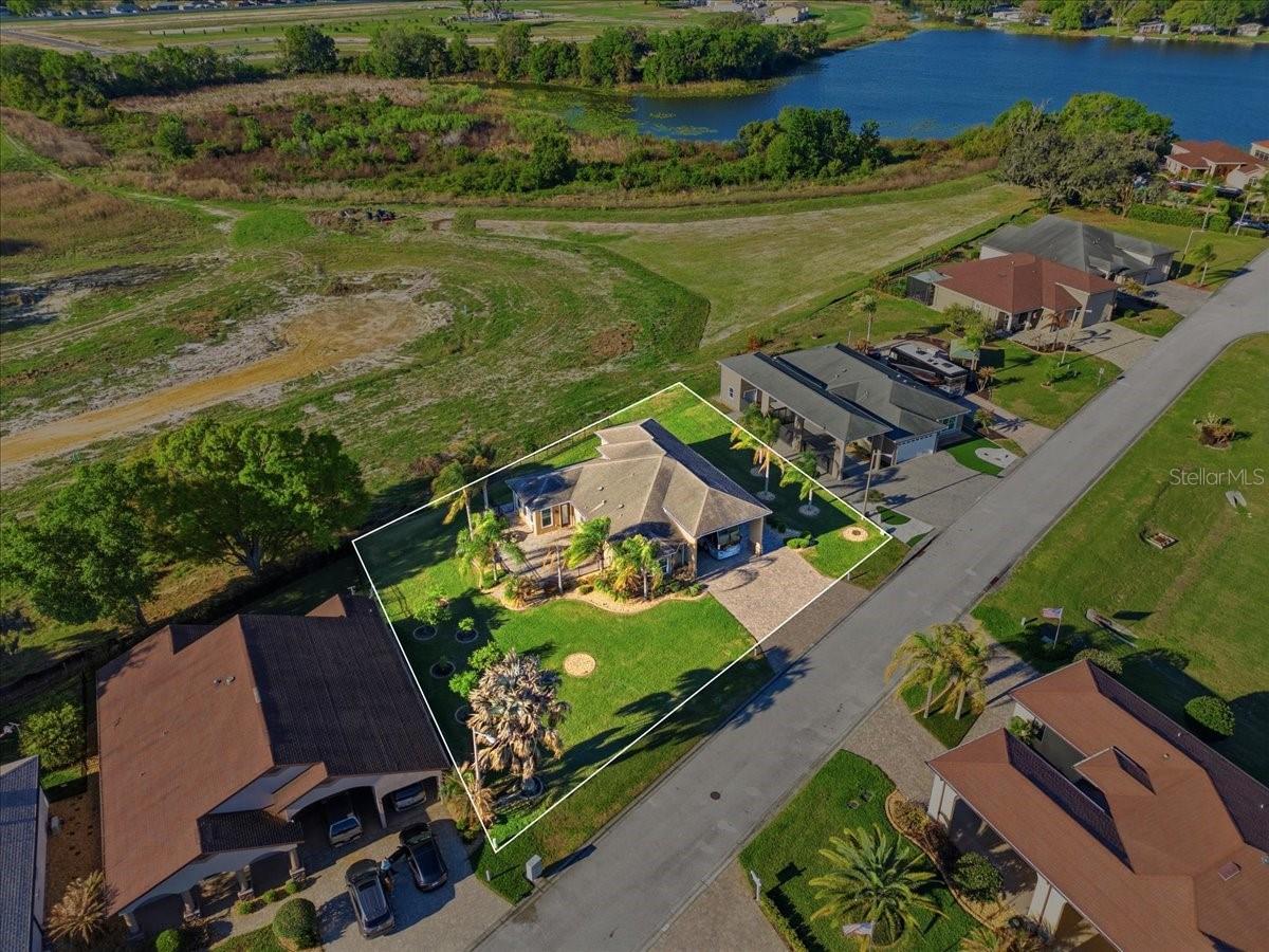 Image 11 of 35 For 576 Meandering Way