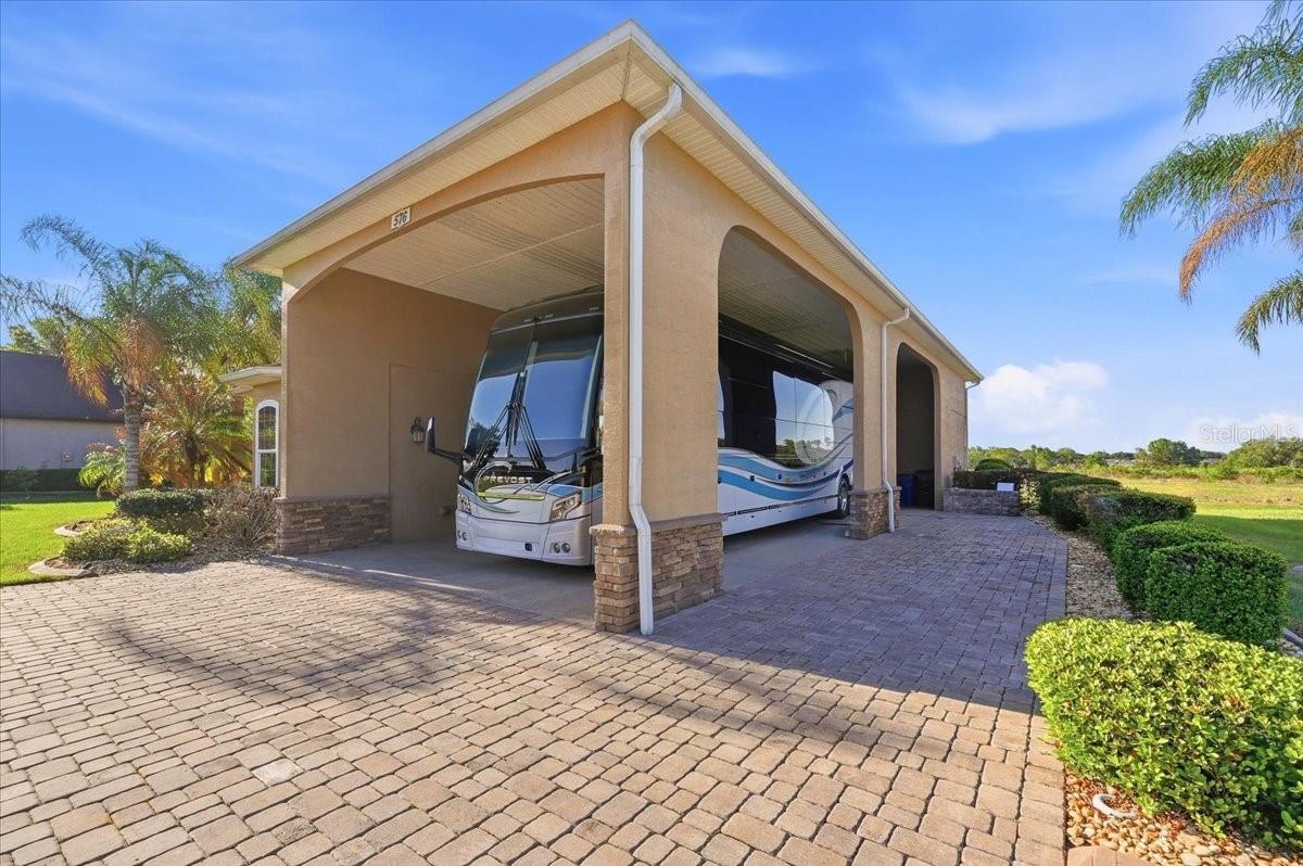 Image 12 of 35 For 576 Meandering Way