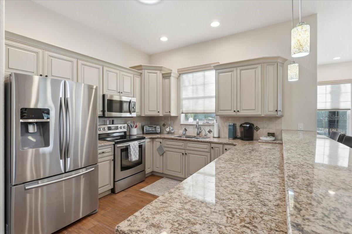 Image 15 of 35 For 576 Meandering Way